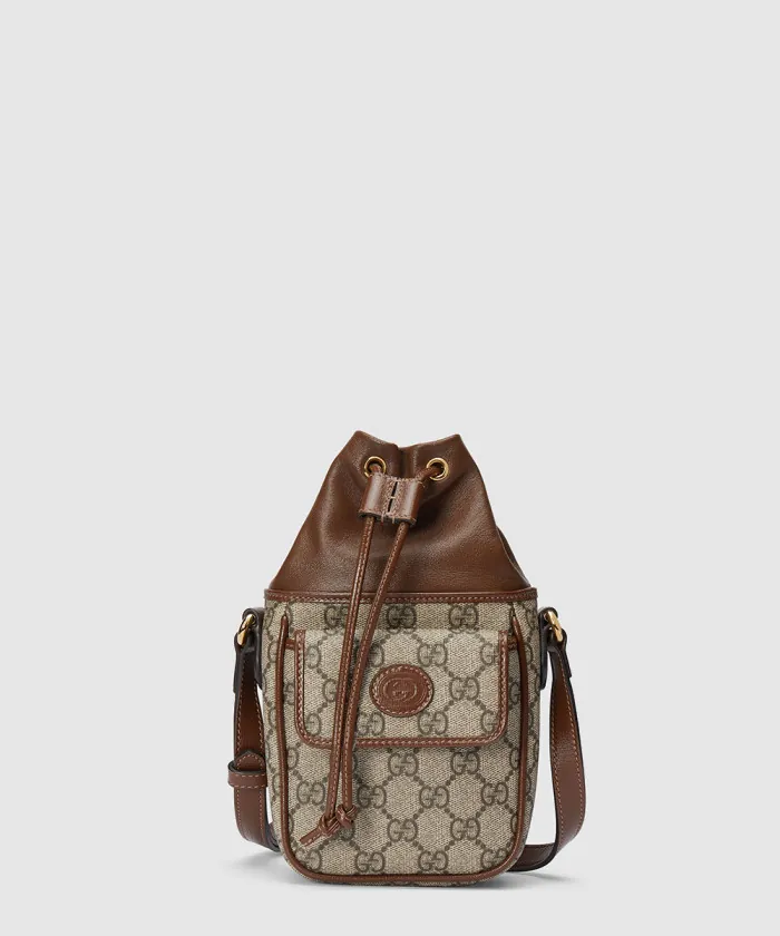 구찌 인터로킹 G 미니 버킷백 746303