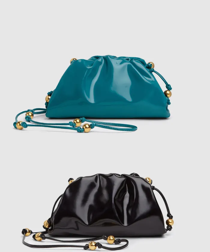 보테가베네타 BV 파우치 미니 680186