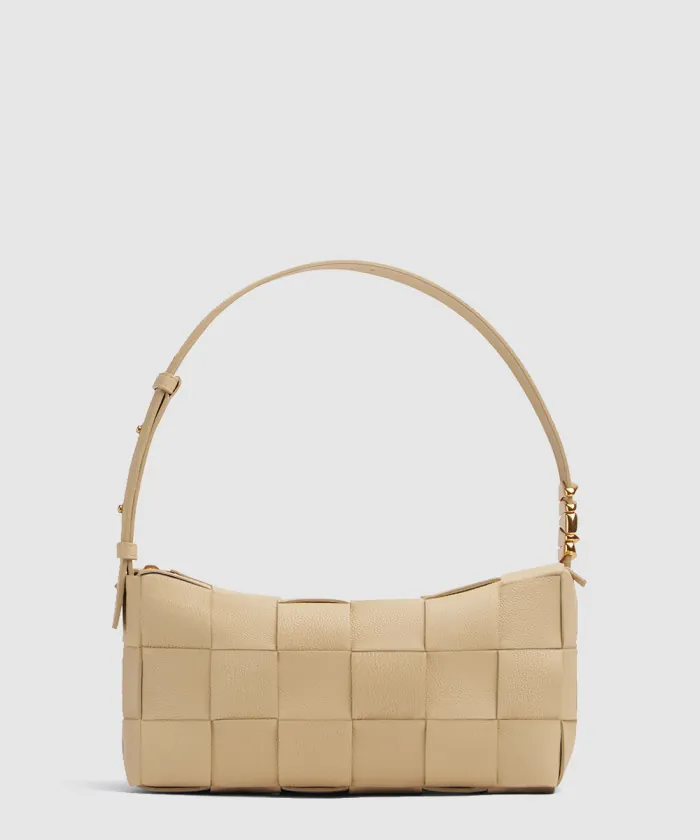 보테가베네타 브릭 카세트백 715655