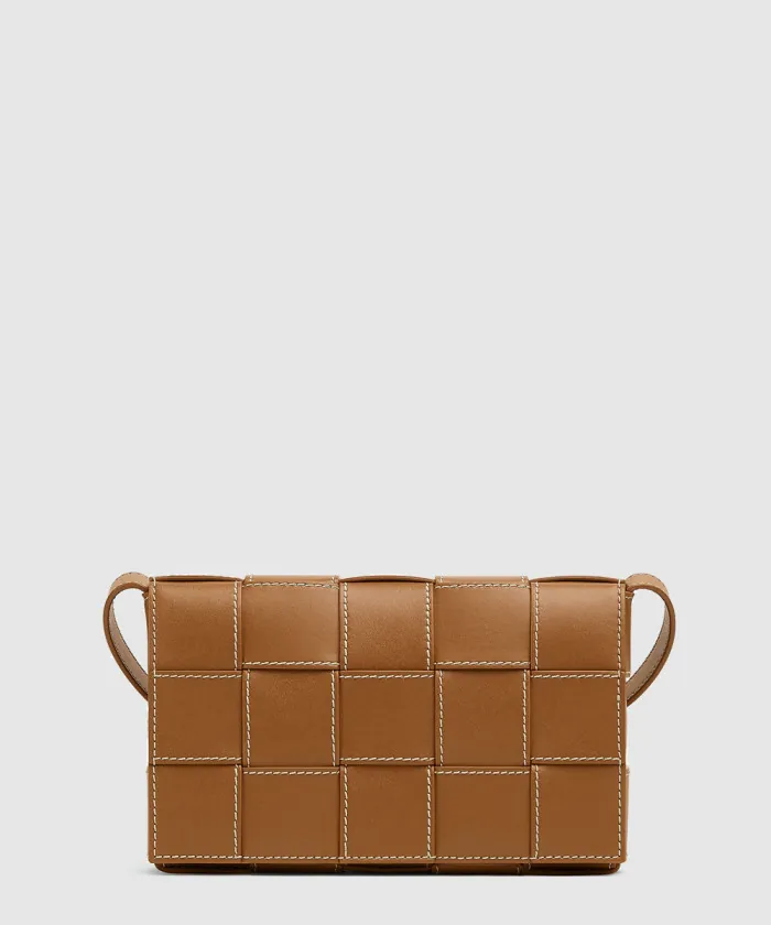 보테가베네타 카세트 758105