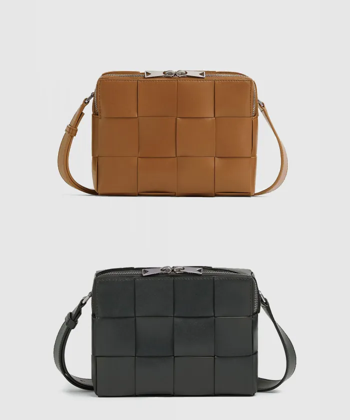 보테가베네타 카세트 카메라백 730027