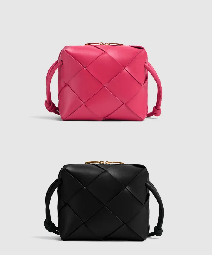 보테가베네타 카세트 카메라백 미니 701915