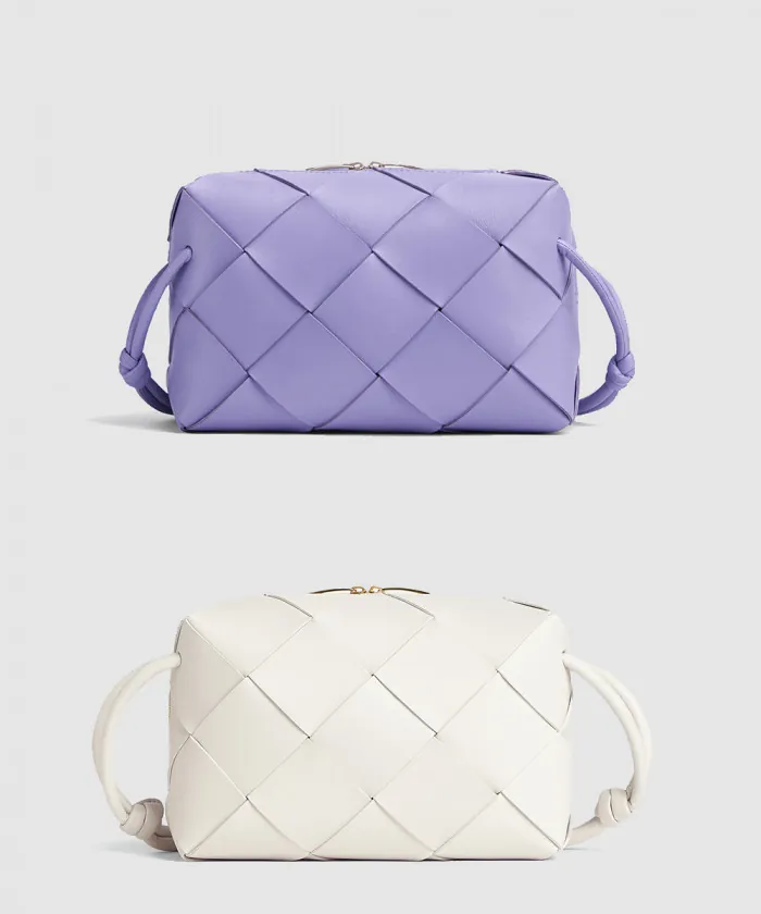 보테가베네타 카세트 카메라백 스몰 709417