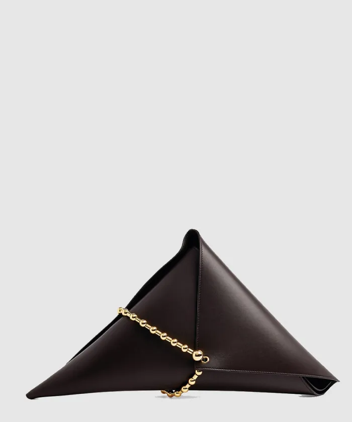 보테가베네타 트라이앵글 파우치 666700