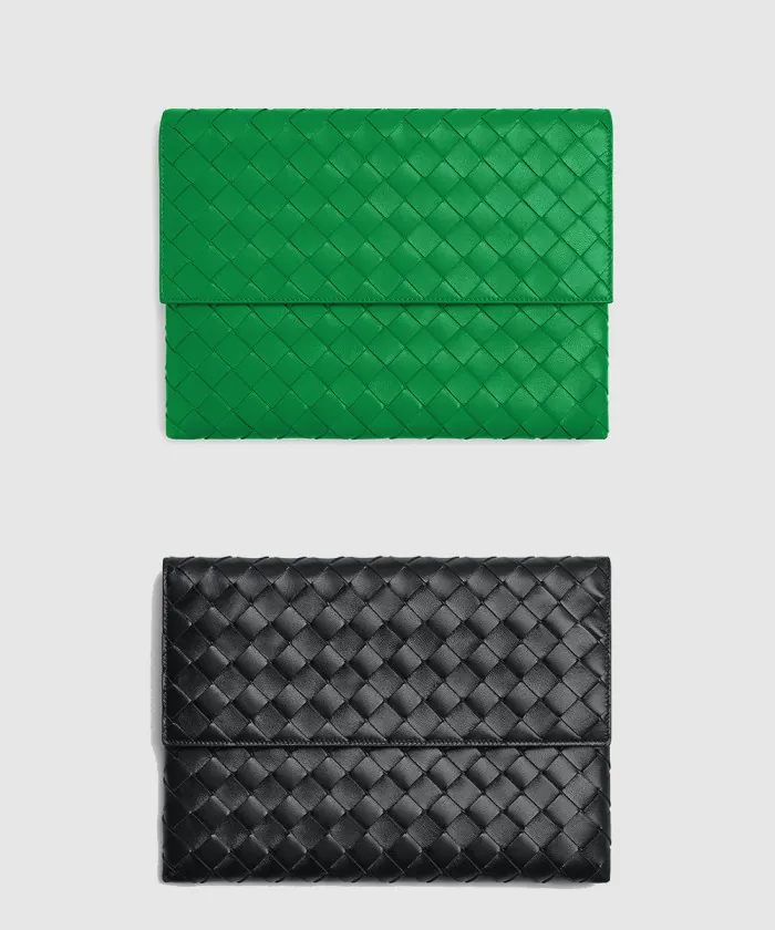 보테가베네타 플랩 파우치 667138