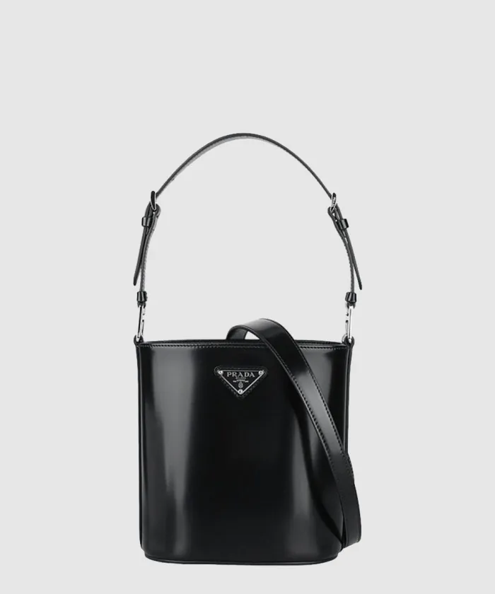 프라다 브러시드 가죽 버킷 백 1BE059