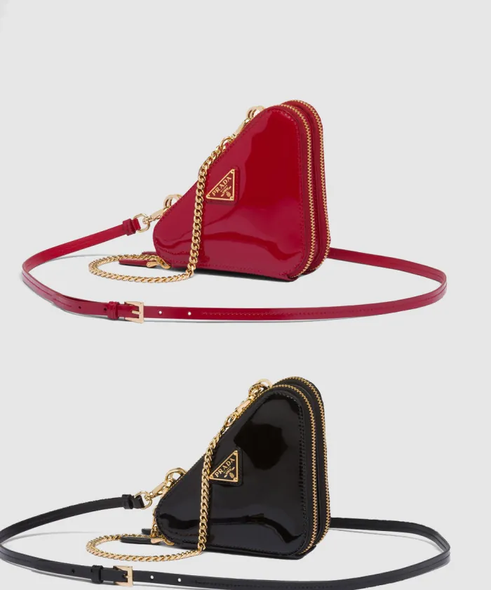 프라다 트라이앵글 페이턴트 가죽 미니 파우치 1NR015