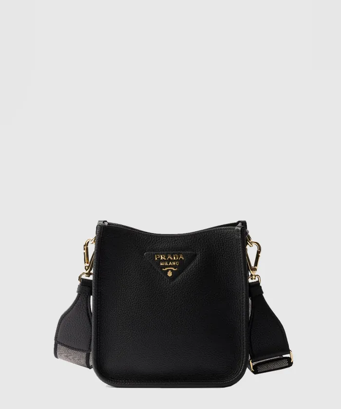 프라다 가죽 미니 숄더백 1BH191