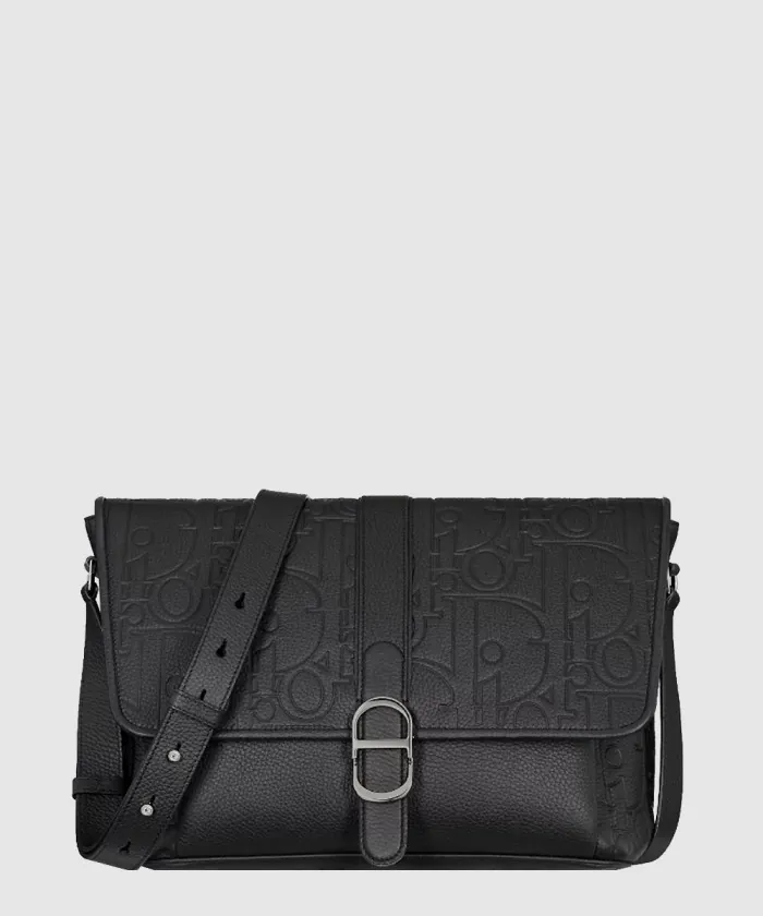 디올 Daily 라지 플랩 스트랩백 1ESME