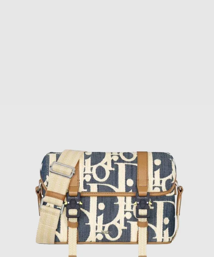 디올 Hit the Road 플랩 스트랩백 1HTPO