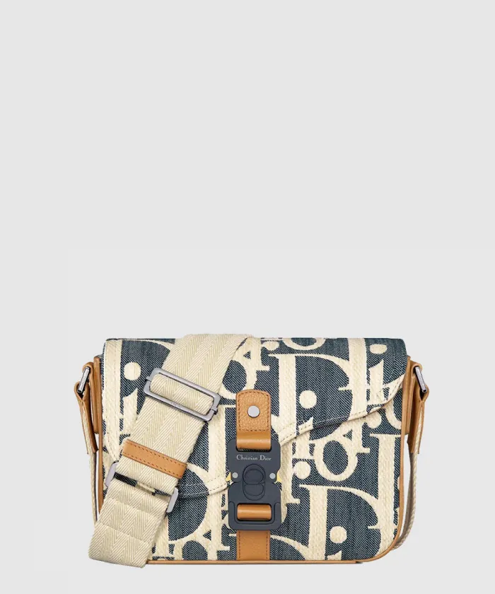 디올 Saddle 스트랩백 1ADPO