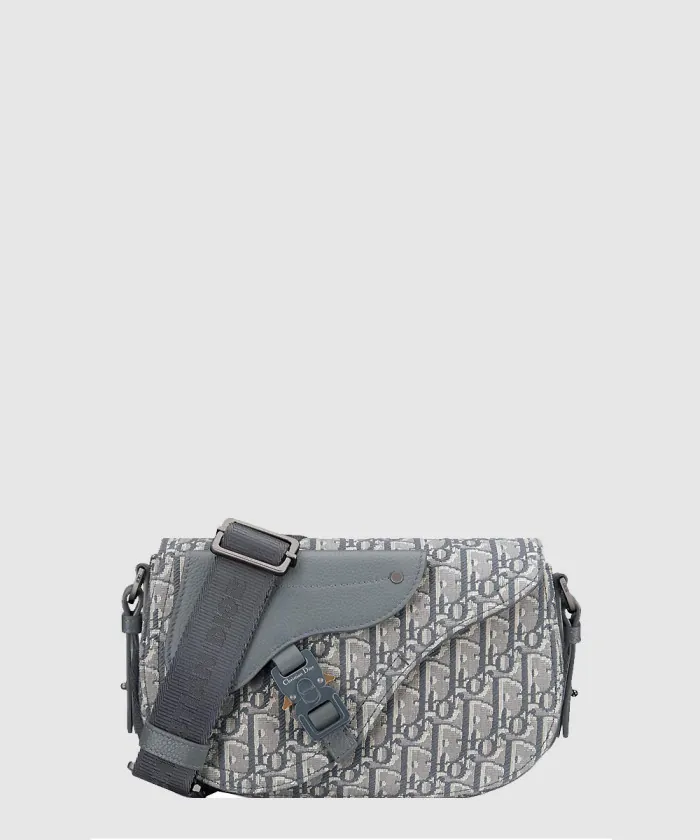 디올 Saddle 스트랩백 1ADPO