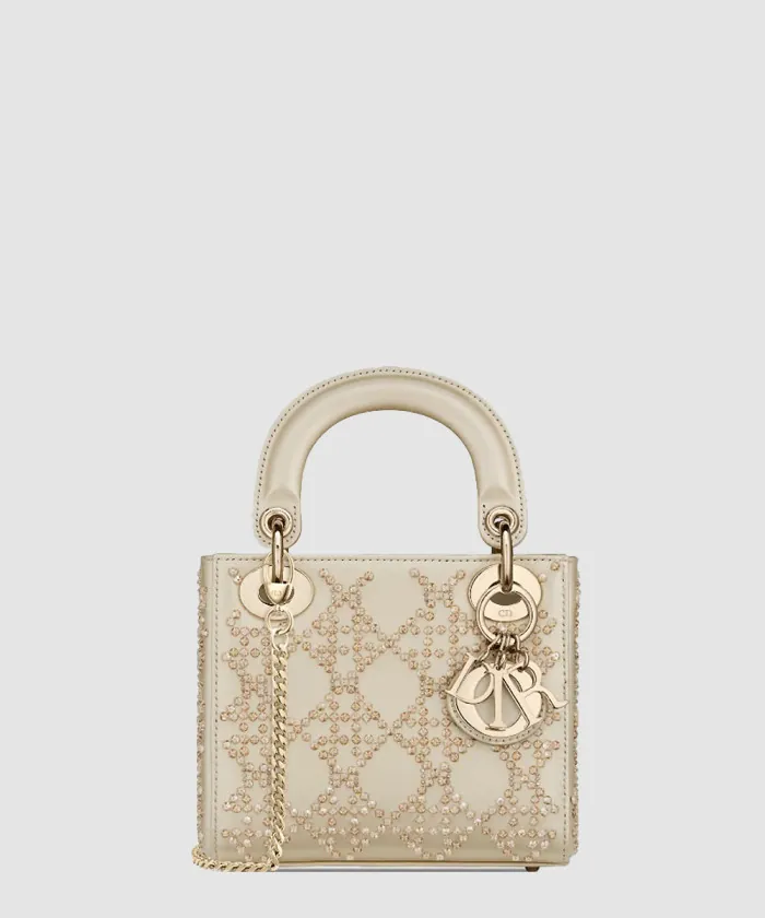 디올 레이디백 울트라 매트 미니 M0505