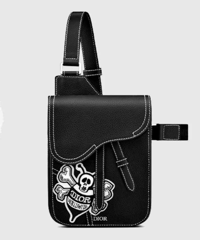 디올 새들 크로스백 1ADPO