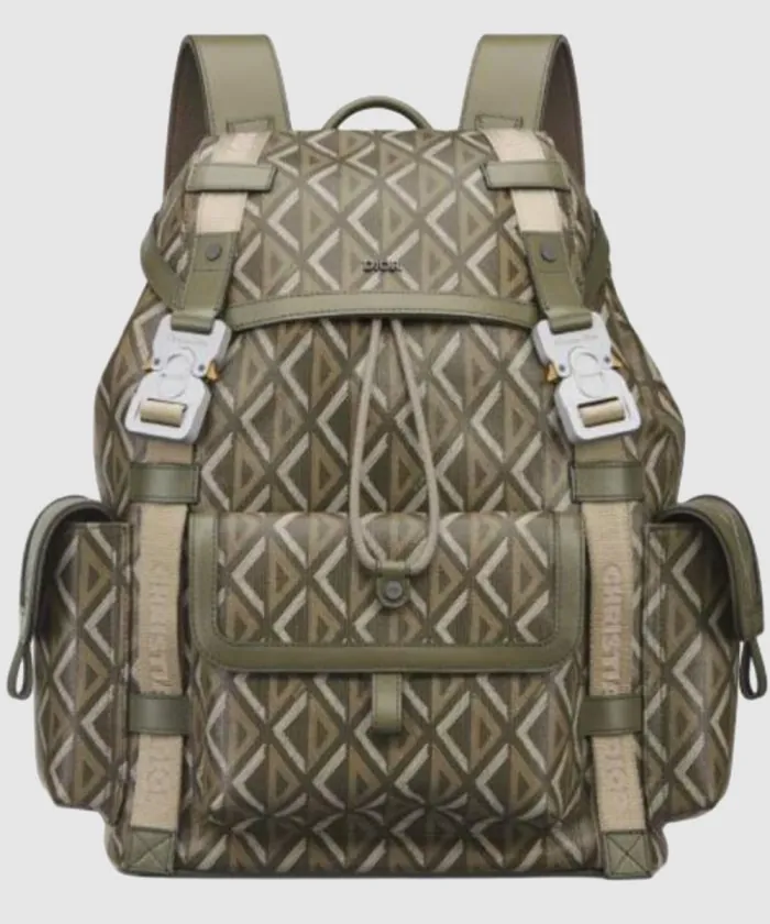 디올 히트 더 로드 플랩 백팩 1HTBA